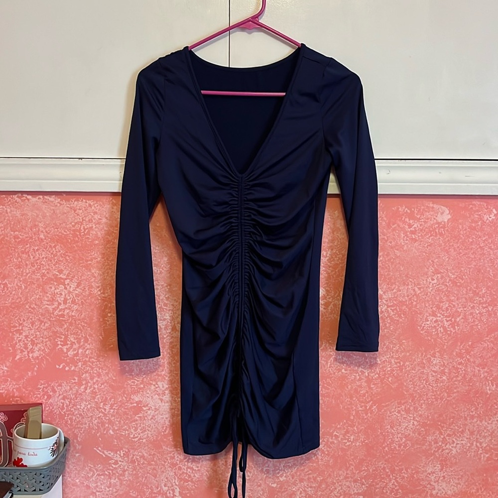 Going out long sleeve body con dress super cute